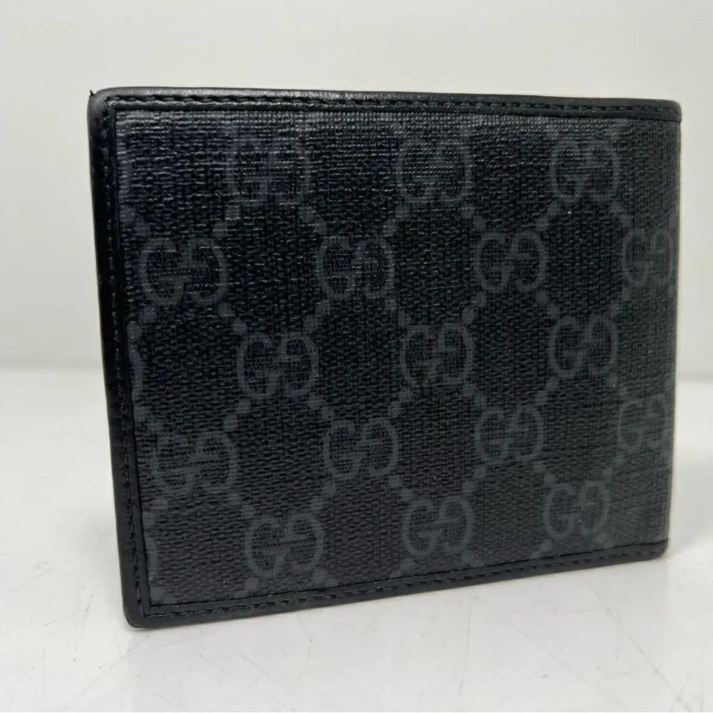 Gucci Men's Leather Grey GG Print Bifold Wallet